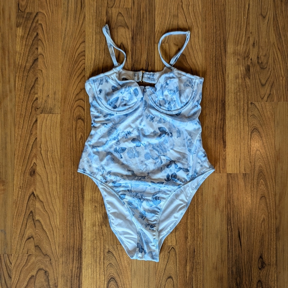 NWOT Victoria's Secret Wicked One Piece Swimsuit in Blue and White, Size… - Picture 3 of 7